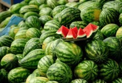 七月网红吃瓜事件真相揭秘,揭秘背后真相与真相背后的真相