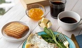 音乐餐厅吃瓜视频素材免费下载,免费素材带你领略美食与娱乐的完美融合