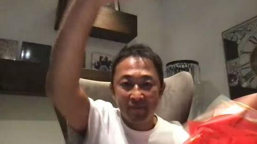 恐丑的娱乐吃瓜人,娱乐吃瓜者的欢乐与困惑