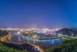 铁路爆料最新消息视频,最新视频揭秘铁路运行内幕